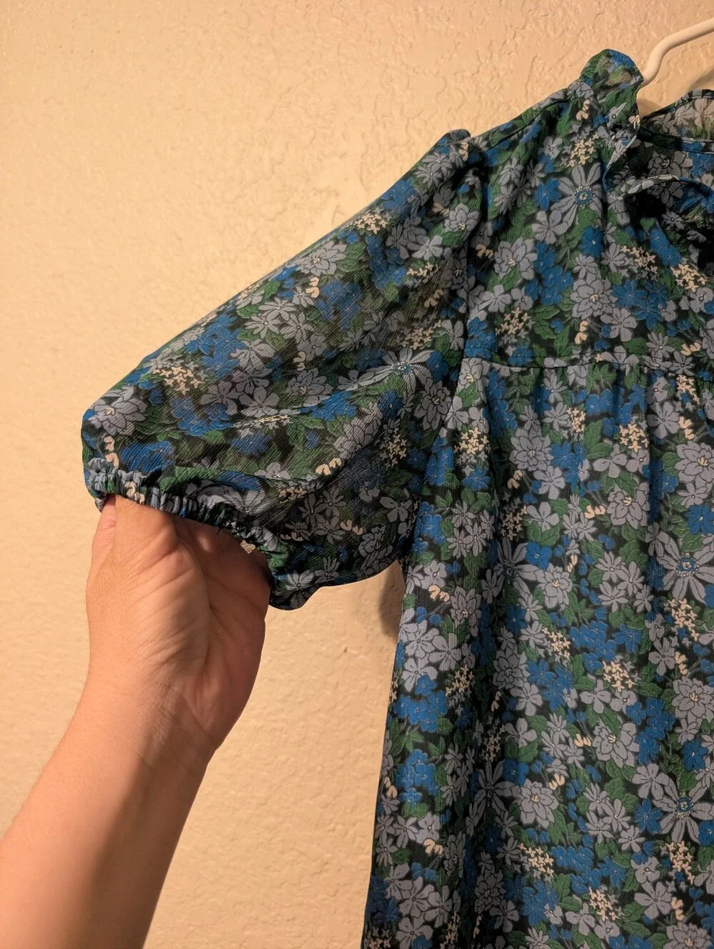 J.Crew Blue & Green Floral Ruffle Neck Puff Sleeve Blouse, Size XS